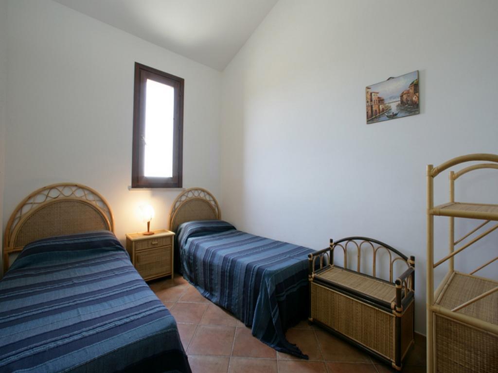 Villa Baia Di Cornino Кустоначи Стая снимка